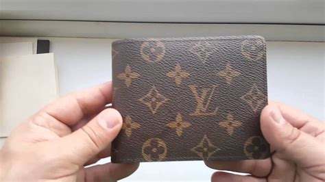 do louis vuitton mens wallets have serial numbers|louis vuitton wallet authenticity code.